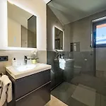 아파트 Glacier Loft Kitzsteinhorn 1 By Interhome