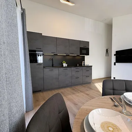 Glacier Loft Kitzsteinhorn 1 By Interhome דירה צל-אם-זי
